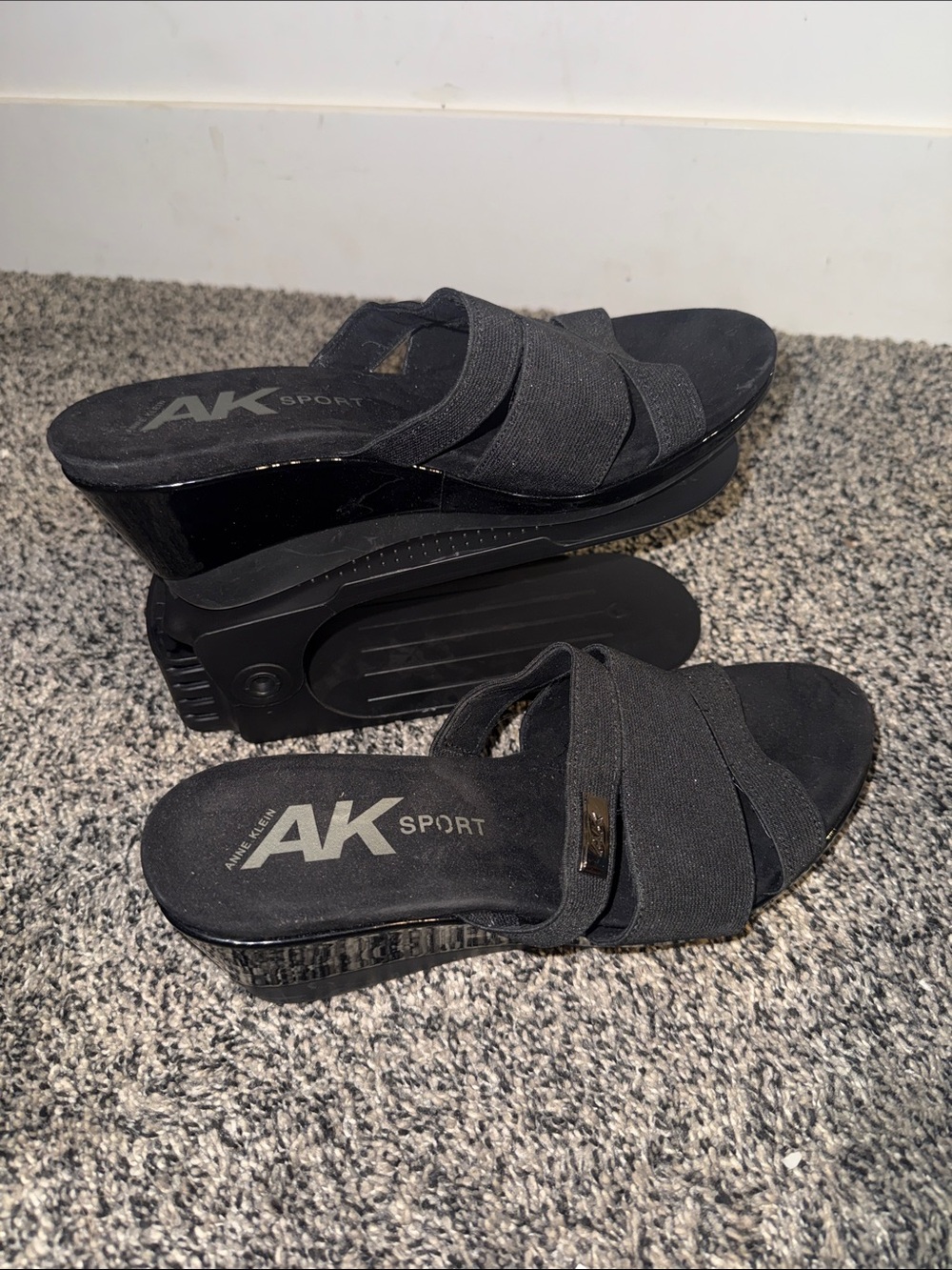 AK Anne Klein Sport Womens 10 Black Sparkle Slip On Wedge Sandals